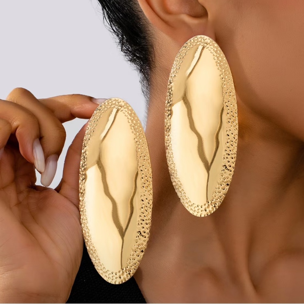 Elegant Gold Oval Extra Large Exaggerated Earrings